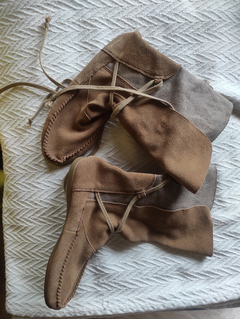 Leather Tie Up Boots Moccasin Style
